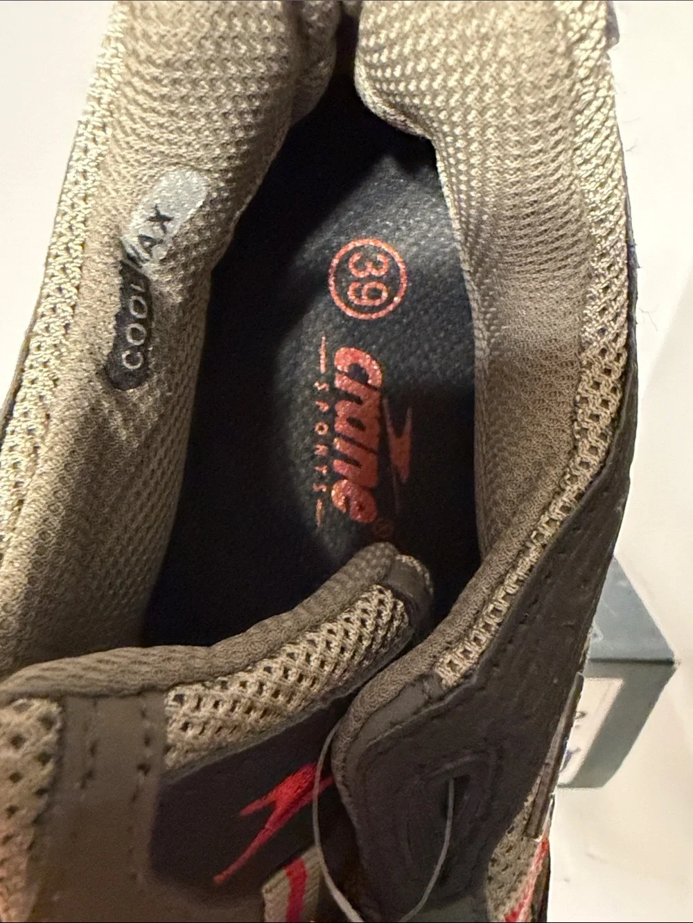 Crane Men's Olive Trail Running Shoes with Red Accents